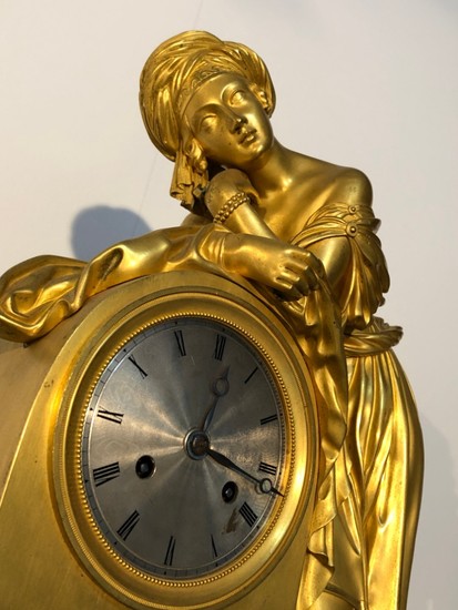 Guiled Clock